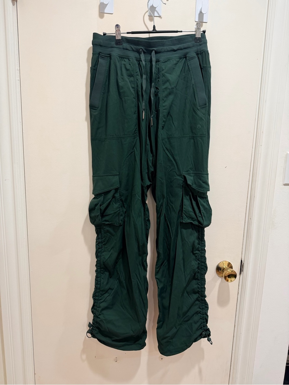 Lululemon Green Dance Studio Joggers size 4